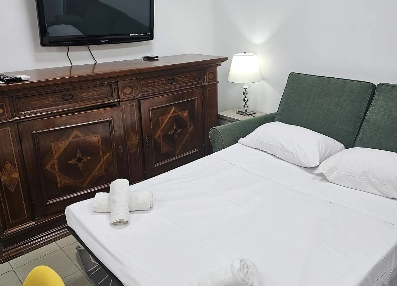 Napoli Suites Сент Джулианс 3*,