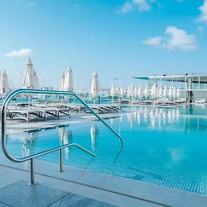 Otel Azur By St, Gzira